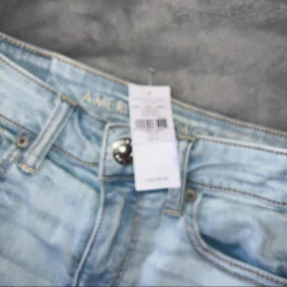 BNWT American Eagle shorts - Picture 3 of 3